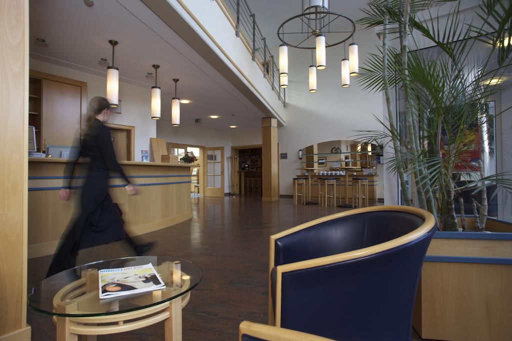 Seminarhotel Aurich Extérieur photo